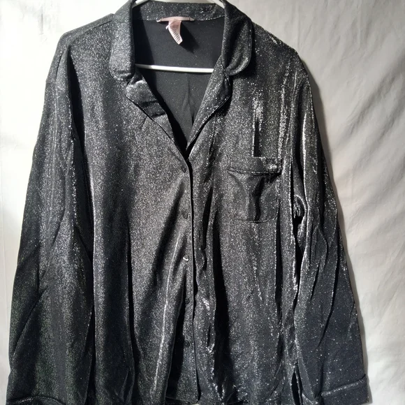 Victoria's Secret Black Sparkle Satin Pajama Set - Picture 8 of 10